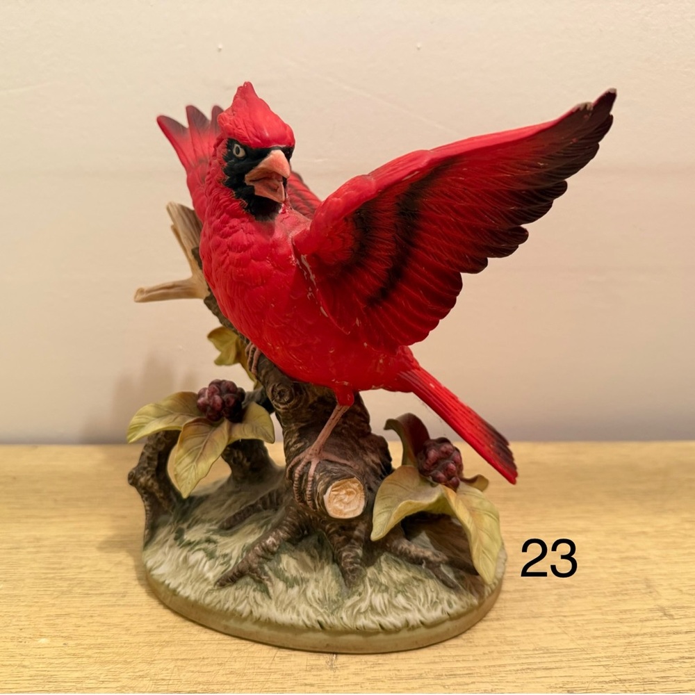 Vintage MCM Cardinal Red Bird Figurine Lefton